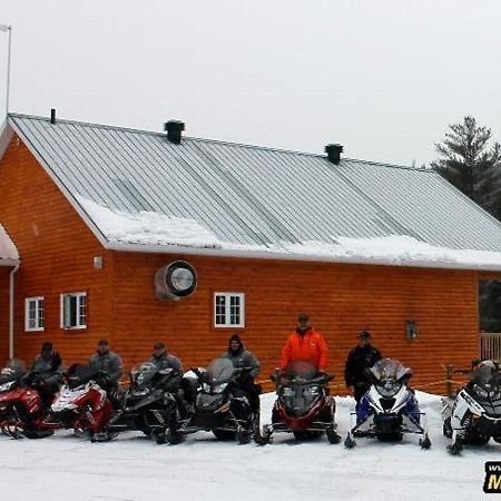 Auberge La Taniere Tadoussac Exteriér fotografie