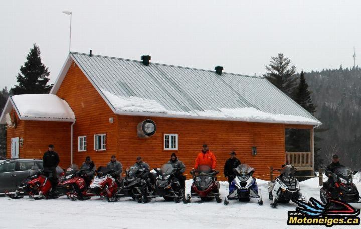 Auberge La Taniere Tadoussac Exteriér fotografie